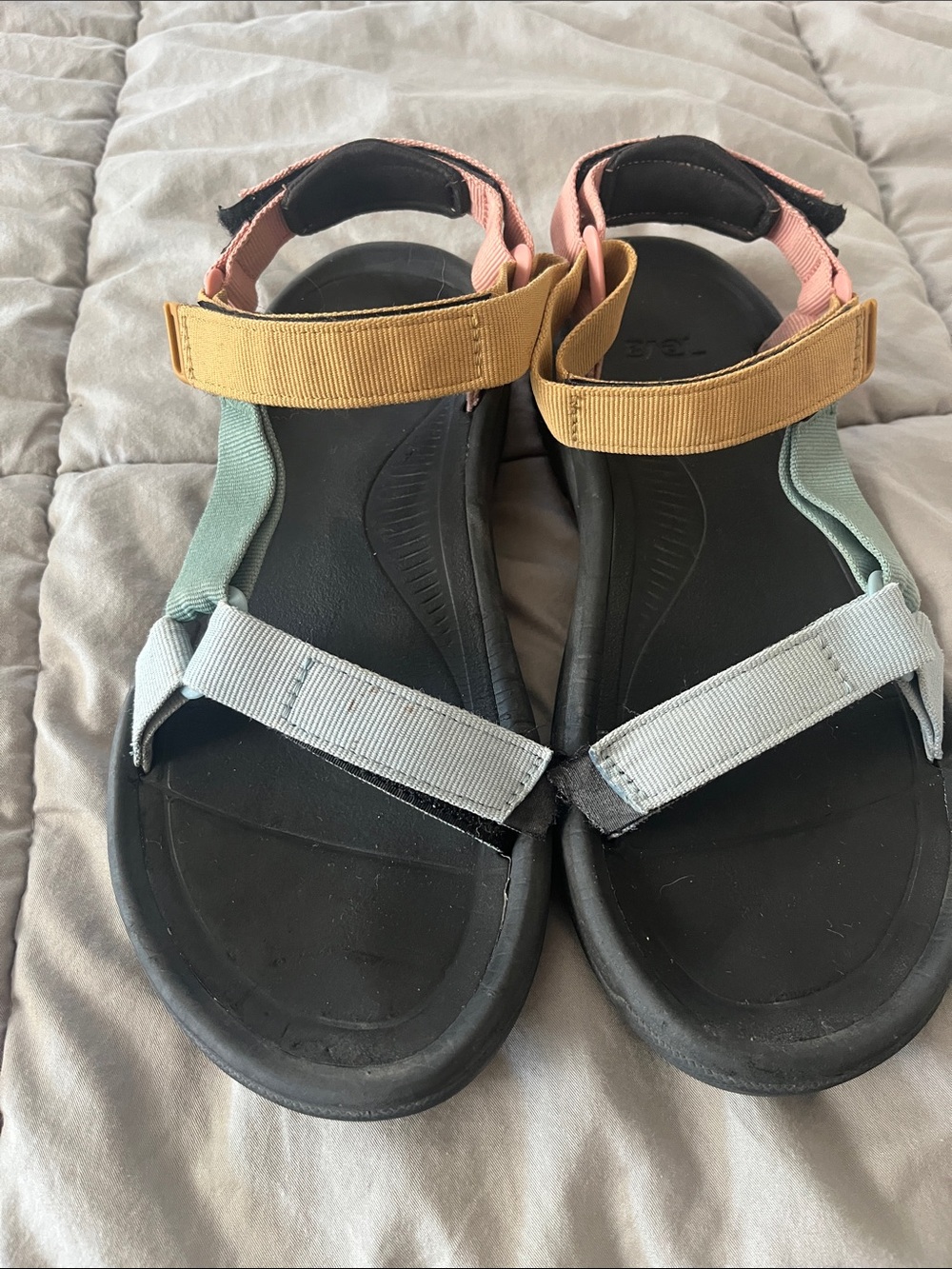 Teva Hurricane XLT2 Sport Sandals Hiking Outdoor Water Shoes Pastel Straps Sz 10